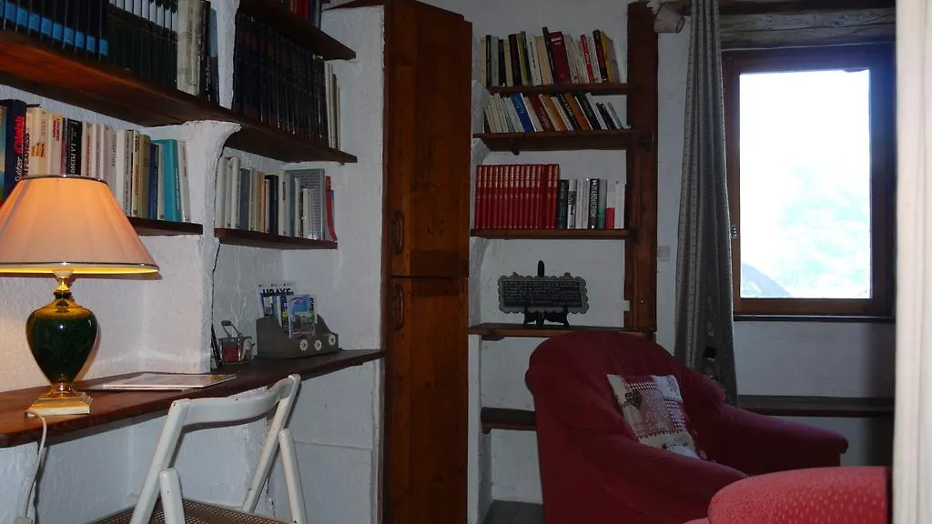 Les Means Bed & Breakfast Meolans-Revel