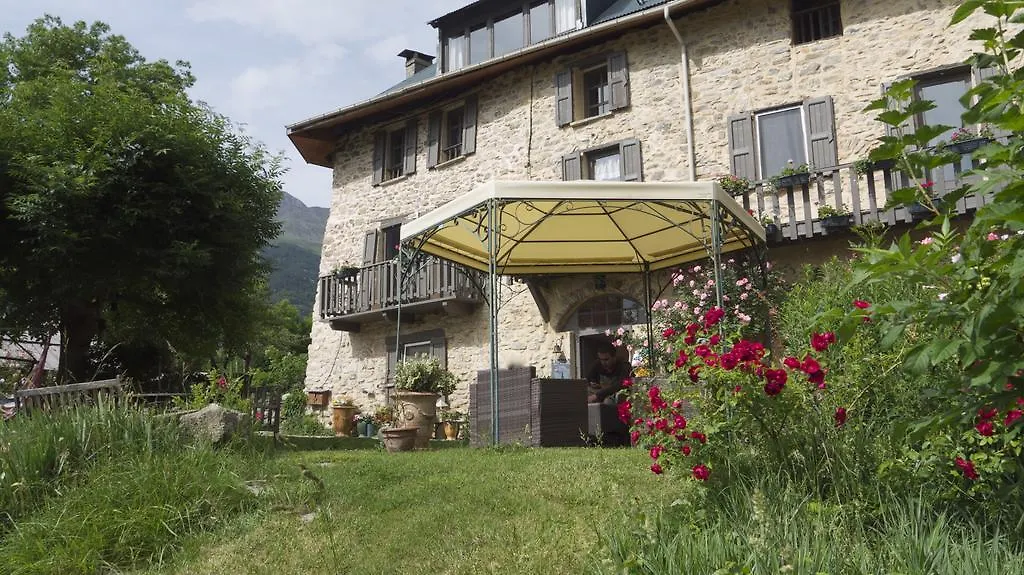 Les Means Bed & Breakfast Meolans-Revel 3*,  France